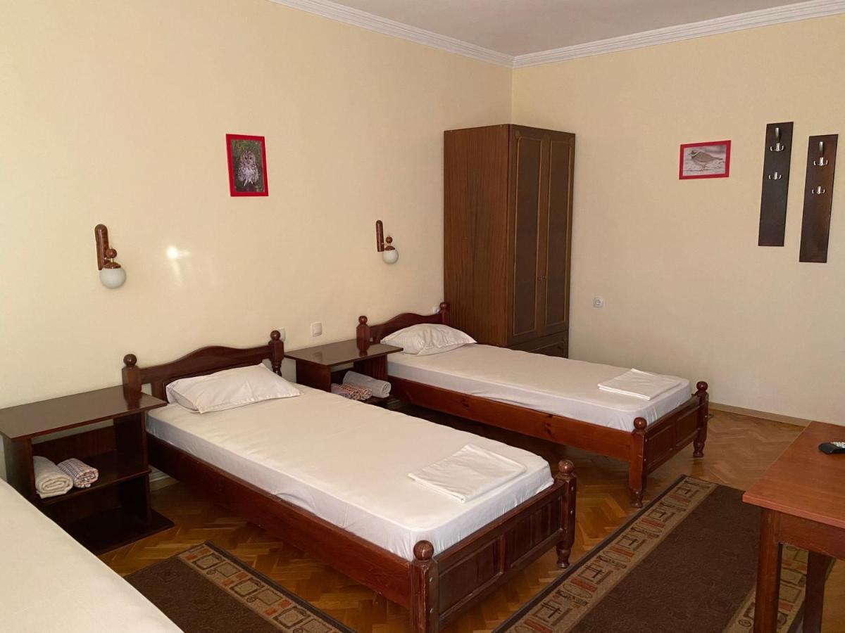 Family Hotel "May" Петріч Екстер'єр фото