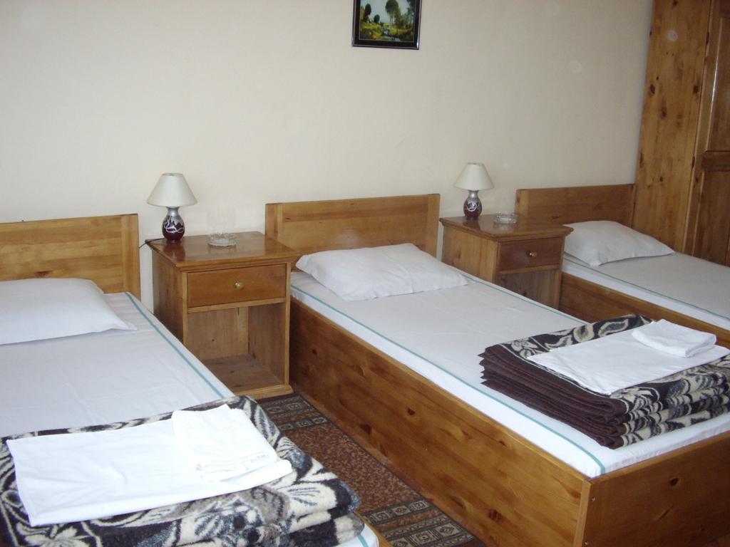 Family Hotel "May" Петріч Номер фото