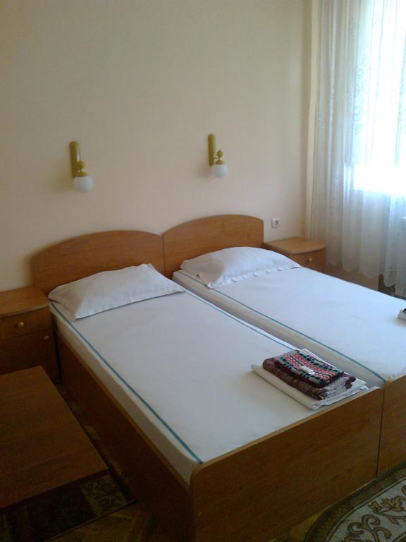 Family Hotel "May" Петріч Номер фото