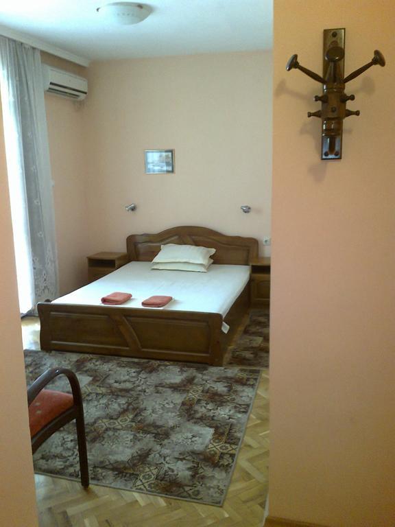 Family Hotel "May" Петріч Номер фото