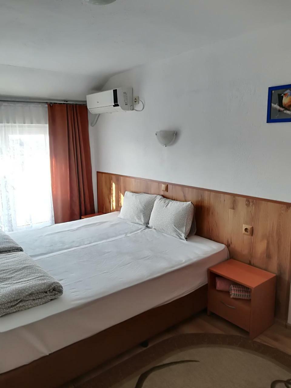 Family Hotel "May" Петріч Екстер'єр фото